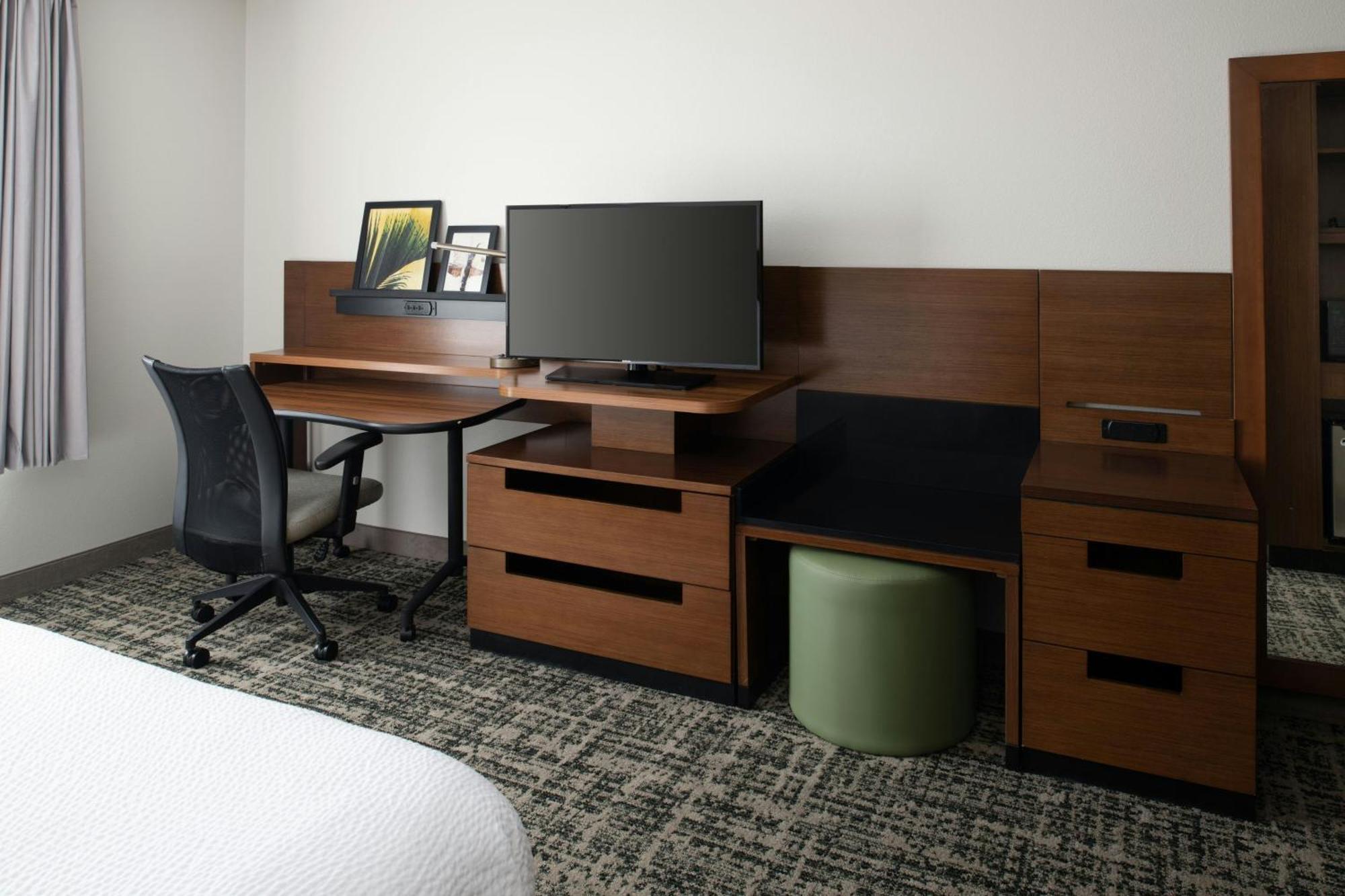 Fairfield Inn & Suites By Marriott Tampa Westshore/Airport Exterior photo